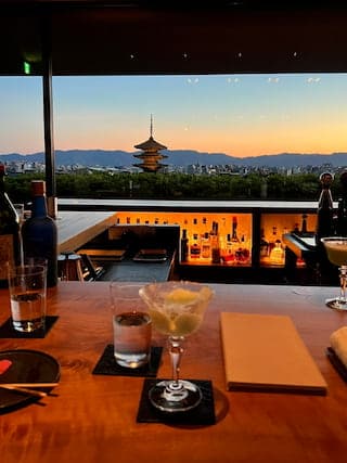 Bar KOHAKU: Kyoto's Top Spot for Sunset Views and Cocktails